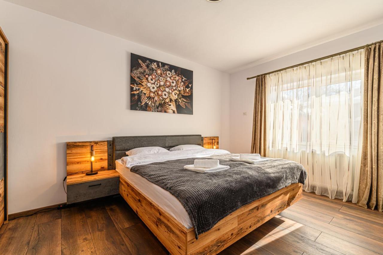 Casa Aurora Apartment 2 Braşov Eksteriør billede